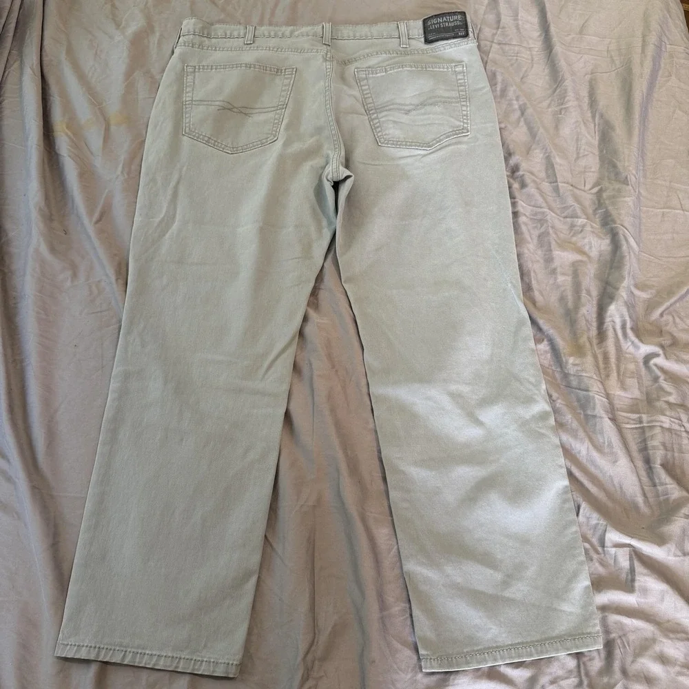 Signature Levi Strauss & Co Jeans Mens 40x30 Gray S67 Athletic Khakis Denim